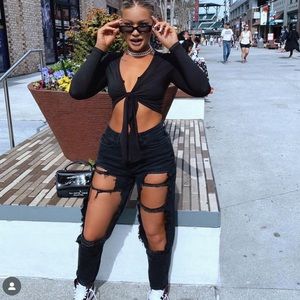 PRETTYLITTLETHING MOM JEANS